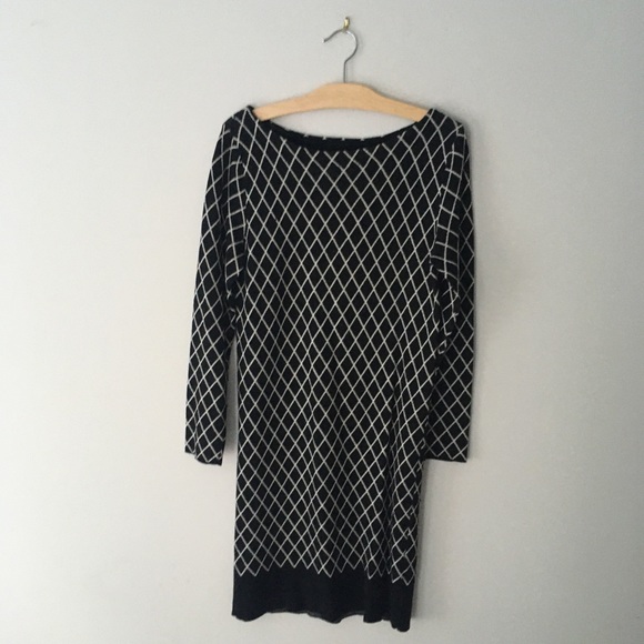 Sweater Dress in Black & White - Picture 1 of 4